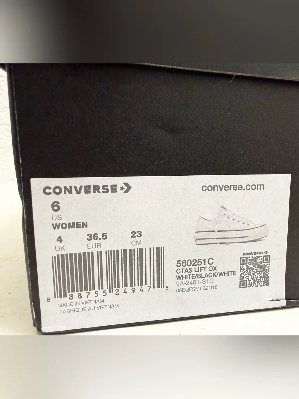 Converse Chuck Taylor White Low-Top Platform Sneakers - Picture 6 of 6